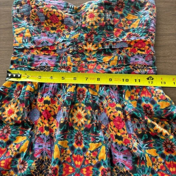 Band Of Gypsies Women’s Medium Kaleidoscope Floral Strapless Mini-Dress Pockets - Picture 12 of 12